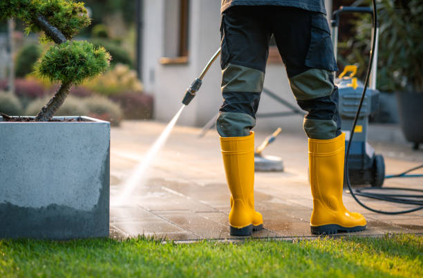 Why Choose Our Certified Pressure Washing Experts for Your Project Needs in Boscobel, WI?